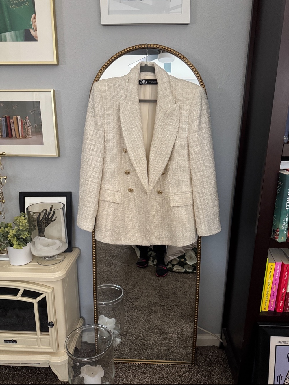 Zara Textured Cream Double-Breasted Blazer with Gold Buttons – XL - Picture 9 of 9